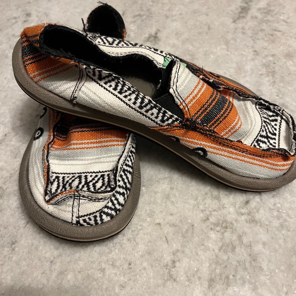Kids Sanuks